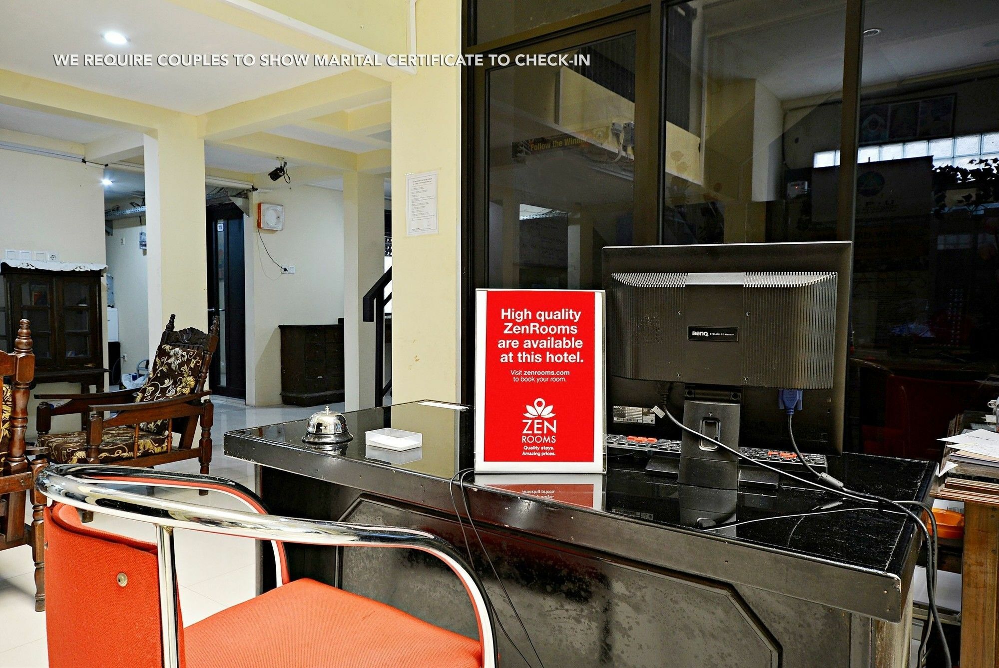 Zen Rooms Kuningan Syariah Джакарта Экстерьер фото